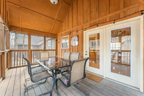 Stand alone Cabin, Stonebridge, 2 Primary Suites - Image 2