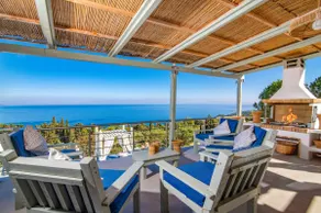 Villa Thea by Villa Plus - Image 3
