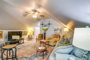 Peaceful Countryside Escape in Covington! - Image 3