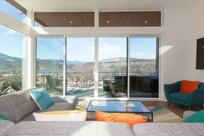 Amazing view, luxury home, multi-level w/ an - Image 3