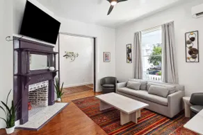 Artsy Apartment in Victorian Home with Heated Pool - Image 5