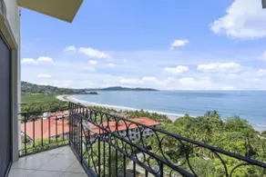 Stunning Condo with Panoramic Beach, Ocean, and Mountain Views in Playa Flamingo - Image 4