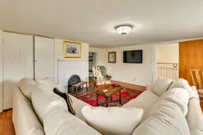 Georgetown Home Near Kentucky Horse Park! - Image 5