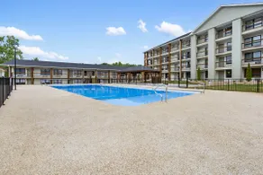 Modern Yote Condo at Roark Creek - Image 4