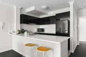 Spacious 2-Bed Apartment in Heart of Leura - Image 4