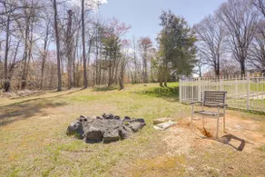 5 Mi to Dtwn Fredericksburg: Family Gem w/ Yard - Image 2