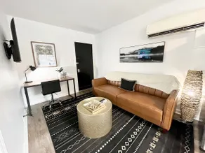 D3-Vulcan's Double Suite-King Beds/Workspace/Pets - Image 2