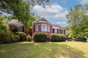 Garden Haven - Family/WiFi/Fenced Backyard/Pets - Image 2