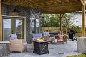 The Hobbit House - City Views/Deck & Patio/Firepit - Image 5
