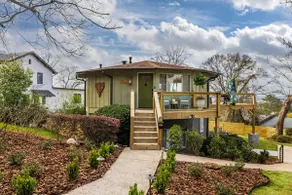 The Hobbit House - City Views/Deck & Patio/Firepit - Image 4