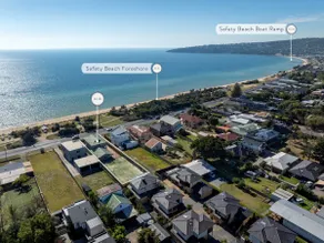 Shoreline Sanctuary - Bay Views, Spa, Tennis Court - Image 2