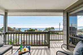 Shoreline Sanctuary - Bay Views, Spa, Tennis Court - Image 3