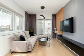Spacious and Modern Apartment Paderewskiego with Air Conditioning by Noclegi Renters - Image 5