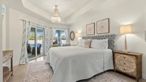 Premium Modern Pool Home- 1 Mile to Downtown & 3 Miles to Beaches - Image 4