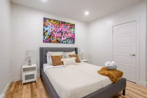 Cité Verve | Modern 2BR in Westmount, Montreal - Image 5