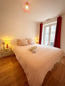 Joli Perot - Comfortable, downtown, 5 min from the port - Image 2