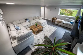 Remodeled 2BR, Chic and Cozy - Image 3
