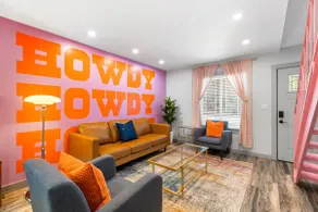 Ladybird Pink Palace SoCo Dream Townhome! - Image 3