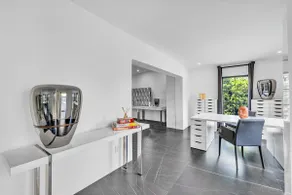 Family Vacation Home - Image 4