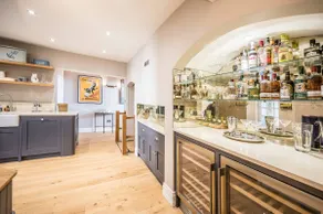 Market Cross House, Aldeburgh. Sea front holiday home - Image 4