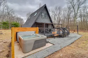 9 Mi to Big Boulder Mtn: A-frame Cabin w/ Hot Tub - Image 5