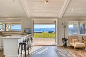 Cozy Whidbey Island Home | Steps on the beach - Image 2