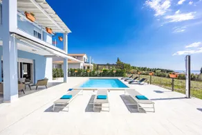 Modern Villa Novtek with Pool and Sea View - Image 2