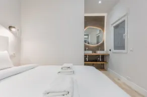 Bright modern - 3Bedrooms 3Bathrooms -Salamanca - Image 5