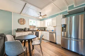 Stylish 2BR Unit Near Roswell & Woodstock - Image 3