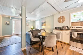 Stylish 2BR Unit Near Roswell & Woodstock - Image 5