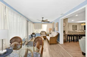 Tranquil Pool Home in Sarasota - Image 5