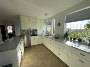 Two-Bedroom Apartment with Garden View - Image 2