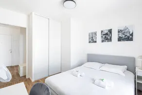 CityHome - Sunny Retreat Minutes from Paris - Image 4