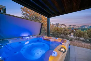 High Desert Home Modern Luxury Near Zion NP - Image 3
