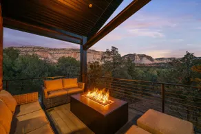 Desert Canyon Casita Near Zion Hot Tub Views - Image 2