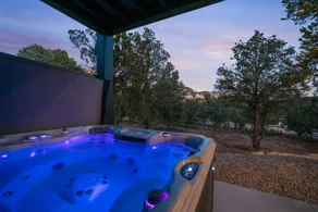 Desert Canyon Casita Near Zion Hot Tub Views - Image 3