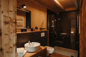Oberwald Chalets Vacation Home 4 - Image 5