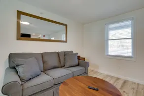 3 Mi to Beach & Pier: Pet-Friendly Cape Cod Apt! - Image 4