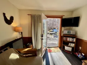 1 BR Cabin by Mountain Stream - Image 5