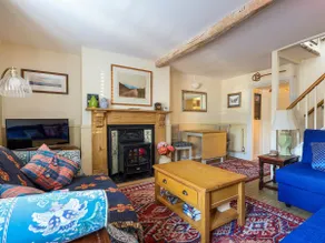 Cottage with garden | River view - Image 3