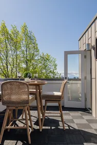 The Seaview Vista| Stylish 2BD w/Rooftop Views - Image 5