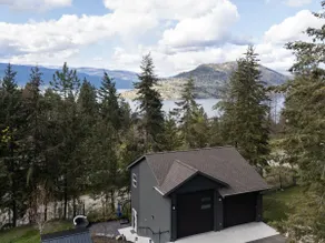Peaceful Forest Suite with Lake Views and Hiking! - Image 4