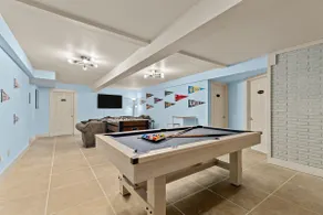 Chic Getaway | Fireplaces & Ensuite Bedrooms - Image 3