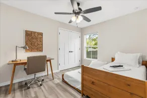 3BR Near WEC | Sleeps 6 | Pets Welcome | New Build - Image 5