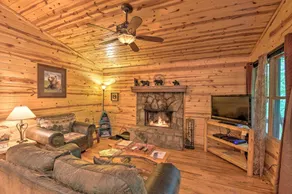 Couples Cabin Near Helen | Hot Tub - Image 2