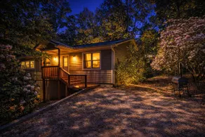 Roundabout near Helen | Pool Table | Sleeps 16 - Image 5