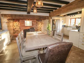 The Manor House - Image 3