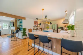 Modern Vermont Retreat w/ Chef’s Kitchen - Image 5