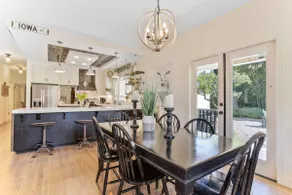 Charming 4BR Wine Country Getaway w/ Spa & Firepit - Image 4