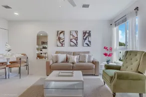 Beachside Bliss, 1BR Condo with Pool at Dania Beach - Image 2